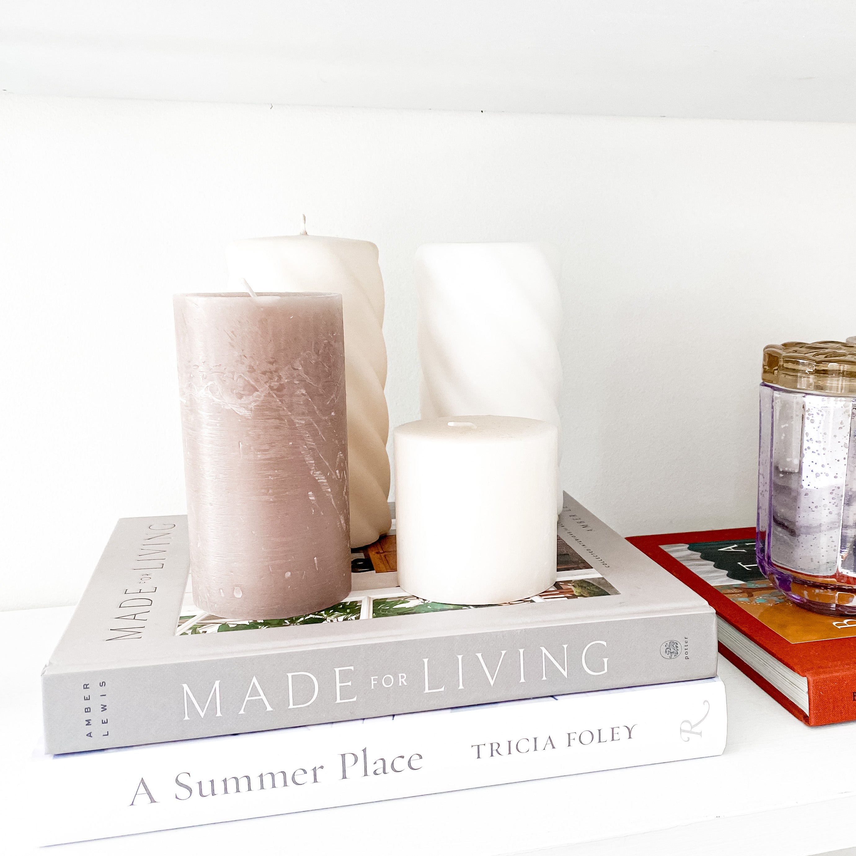 Libro Made for Living by Amber Lewis