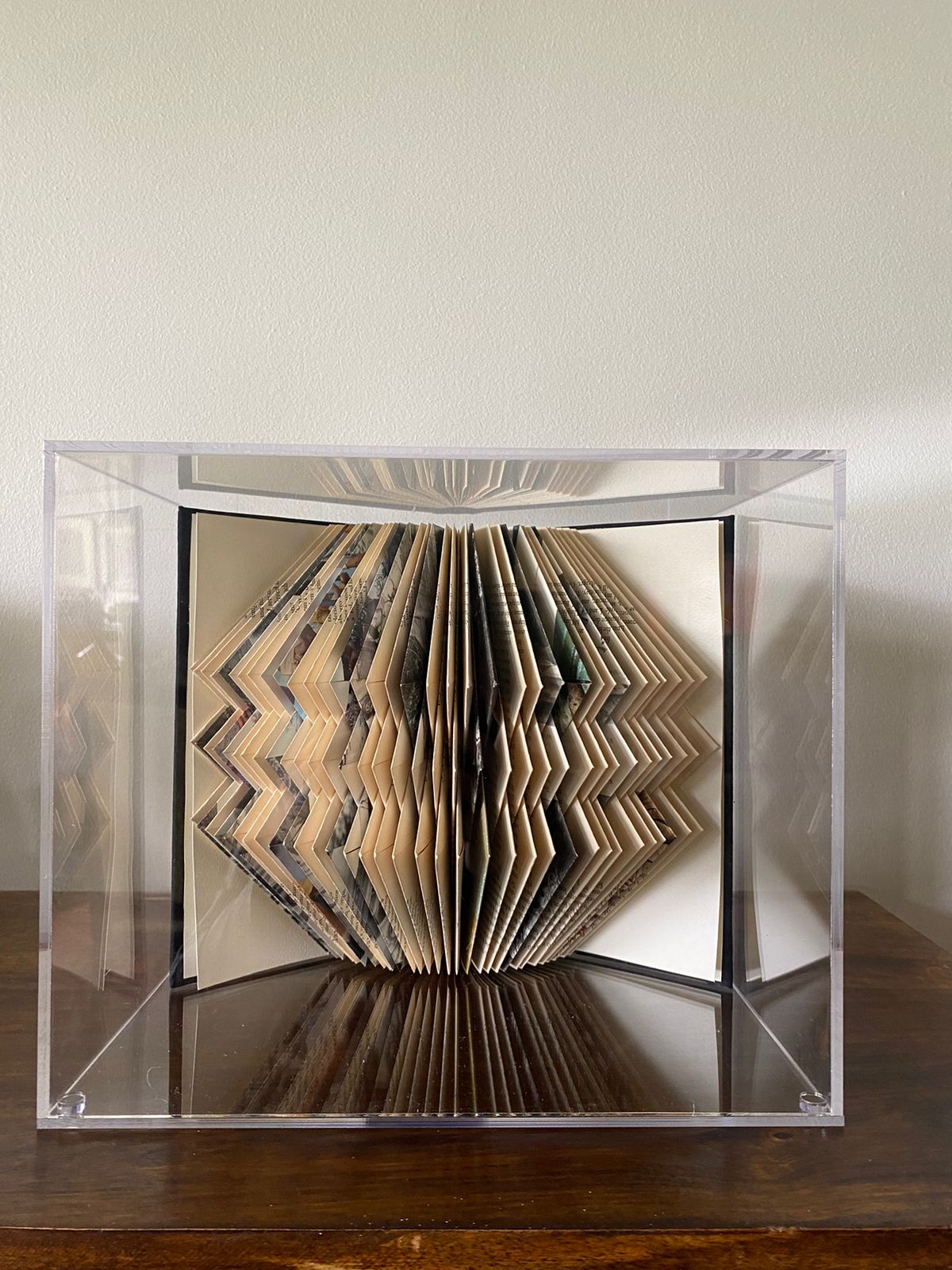 Libro Escultura Cubo