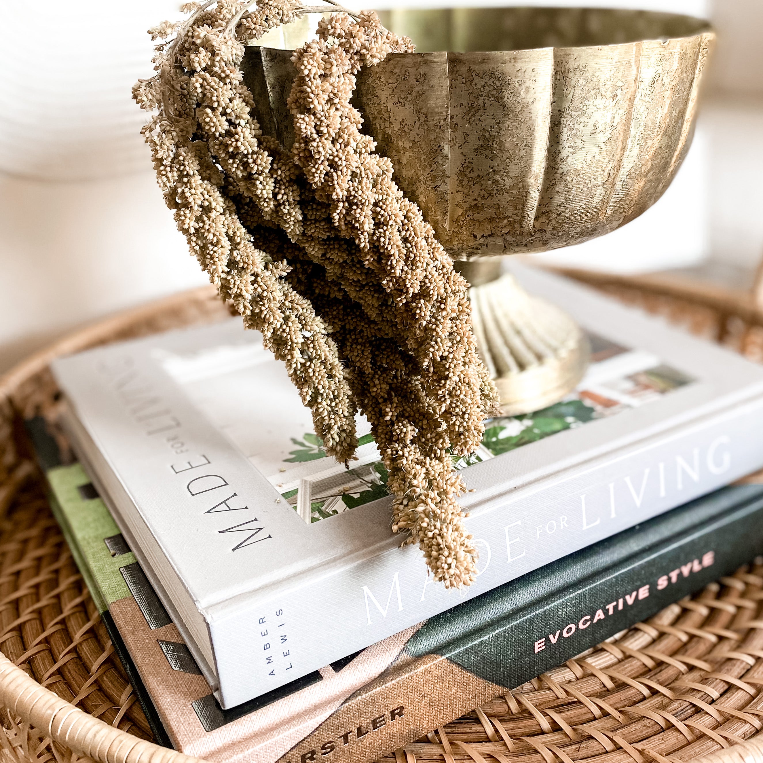 Libro Made for Living by Amber Lewis