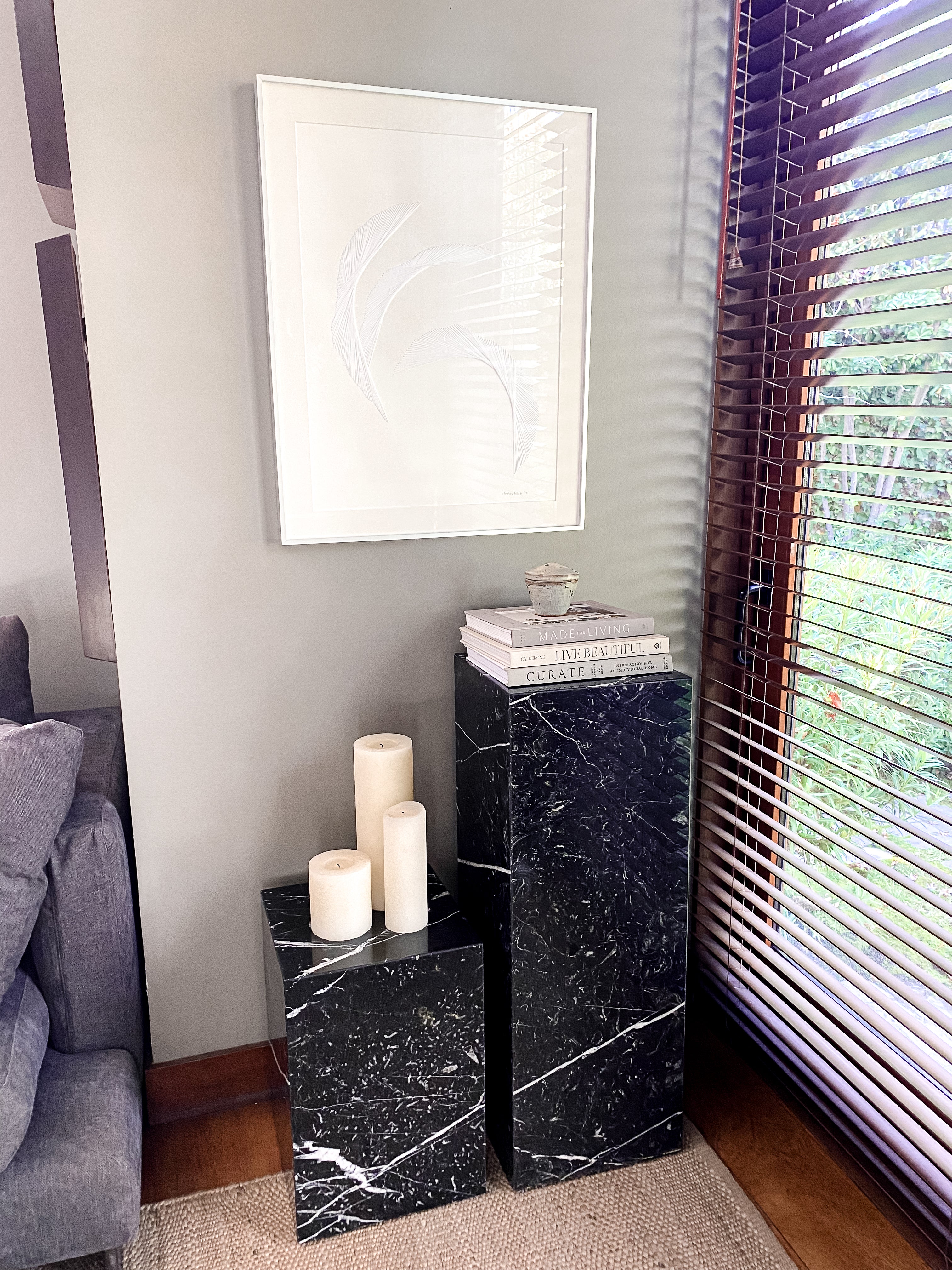 Pedestal Mármol Marquina
